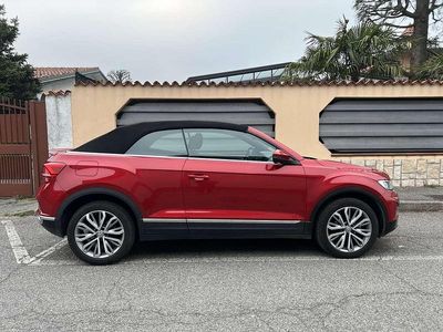 Usata VW T-Roc Style 150 CV (110 kW) 2020 Rosso SUV