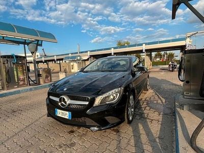 Mercedes CLA200