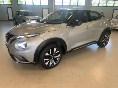Usata Nissan Juke N-Connecta 114 CV (83 kW) 2021 Melting silver SUV
