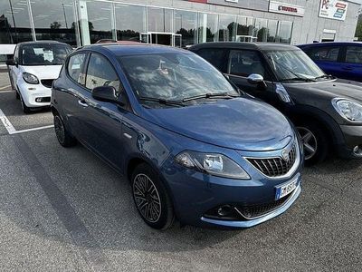 Usata Lancia Ypsilon Gold 69 CV (50 kW) 2023 Blu Utilitaria