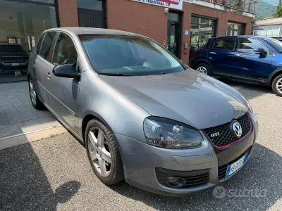 Usata VW Golf VI Comfortline 140 CV (102 kW) 2008 Grigio Utilitaria