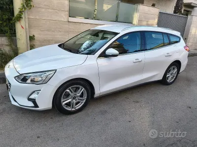 Usata Ford Focus 95 CV (69 kW) 2018 Bianco Station wagon