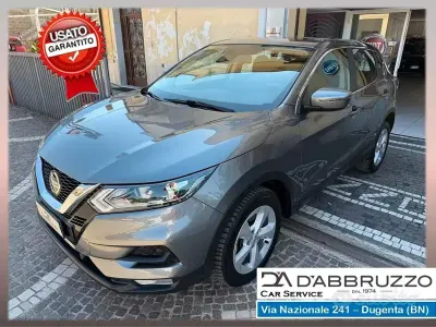 Usata Nissan Qashqai 116 CV (85 kW) 2020 Grigio SUV