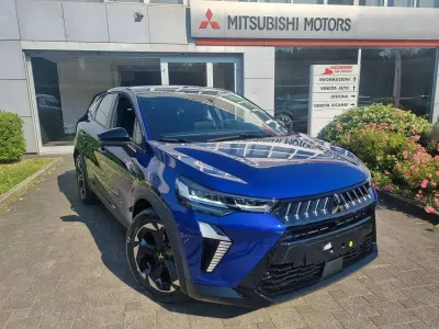 Nuova Mitsubishi Grandis Invite 141 CV (103 kW) 2026 Blu royal metallizzato SUV