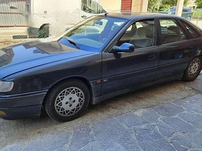 Usata Renault Safrane 132 CV (97 kW) 1993 Utilitaria