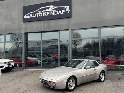 Usata Porsche 944 Turbo 220 CV (161 kW) 1985 Grigio Coupé