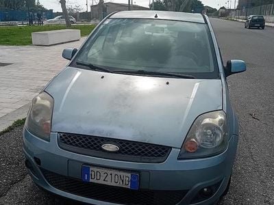Usata Ford Fiesta 2006 Utilitaria
