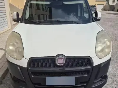 Usata Fiat Doblò 90 CV (66 kW) 2012 Monovolume