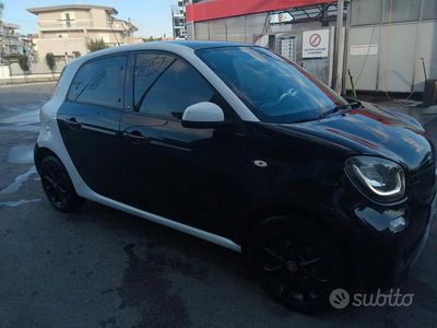 Nero Usata 2016 Smart ForFour Utilitaria | 7000 €