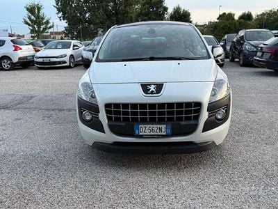 Usata Peugeot 3008 Premium 110 CV (80 kW) 2010 Bianco Station wagon