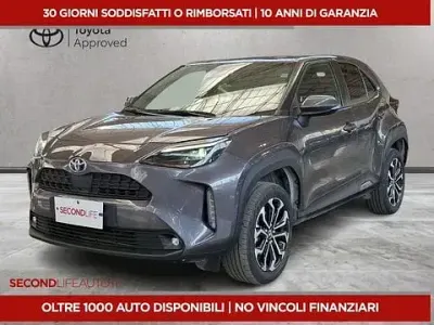 Usata Toyota Yaris Cross Trend 116 CV (85 kW) 2022 Grigio SUV
