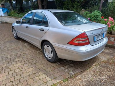 usata Mercedes C200 C 200 CDI cat Classic