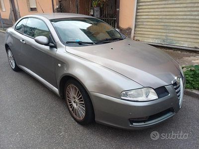 Grigio Usata 2009 Alfa Romeo GT Coupé | 4000 € (Buon prezzo)
