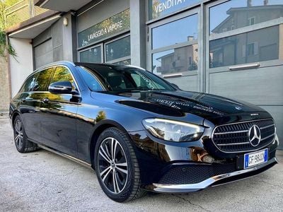 Usata Mercedes E200 160 CV (117 kW) 2020 Nero Station wagon