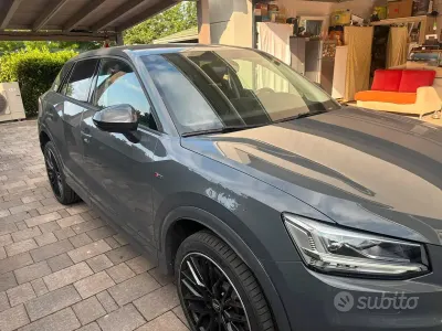 Usata Audi Q2 116 CV (85 kW) 2019 Grigio SUV