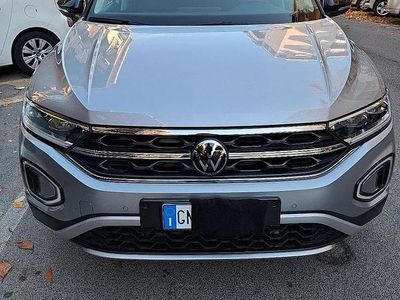 Usata VW T-Roc 150 CV (110 kW) 2023 Grigio SUV