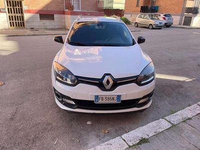 Usata Renault Mégane GrandTour LIMITED 95 CV (69 kW) 2015 Station wagon