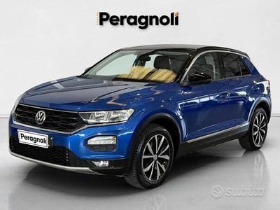 Usata VW T-Roc Style 150 CV (110 kW) 2019 Blu SUV