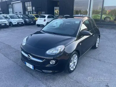 Usata Opel Adam Unlimited 87 CV (63 kW) 2016 Nero Utilitaria
