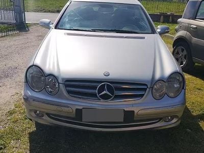 Usata Mercedes CLK270 170 CV (125 kW) 2004 Grigio