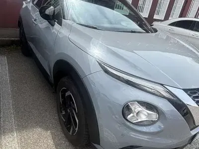 Usata Nissan Juke N-Connecta 117 CV (86 kW) 2023 Grigio SUV