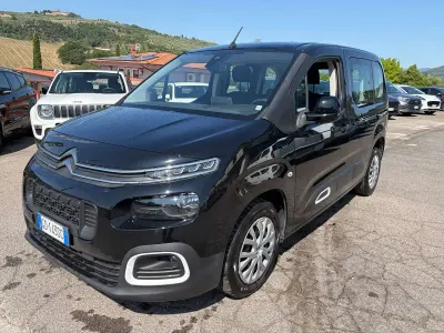 Usata Citroën Berlingo Feel 131 CV (96 kW) 2021 Nero Monovolume
