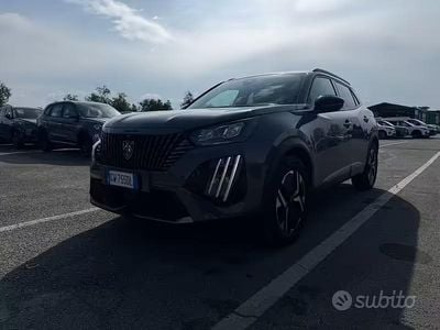 Käytetty Peugeot 2008 Allure 131 HP (96 kW) 2024 Harmaa Katumaasturi