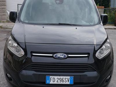 Usata Ford Tourneo Connect Titanium 120 CV (88 kW) 2016 Nero Monovolume