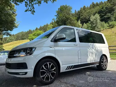 Usata VW Caravelle 150 CV (110 kW) 2019 Bianco Furgone