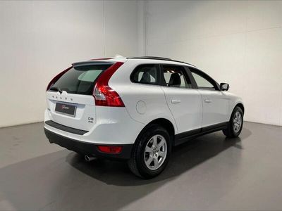 usata Volvo XC60 2.4 d 163CV GEARTRONIC AWD MOMENTUM