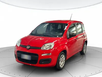 Usata Fiat Panda 70 CV (51 kW) 2022 Rosso Utilitaria