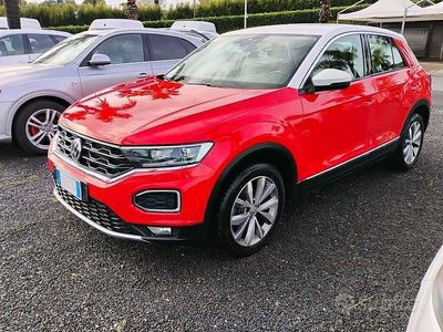 Usata VW T-Roc Advance 150 CV (110 kW) 2018 Rosso SUV
