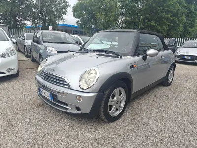 Begagnad Mini One Cabriolet