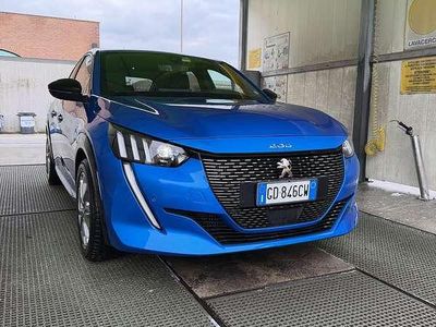Usata Peugeot 208 GT 101 CV (74 kW) 2021 Utilitaria
