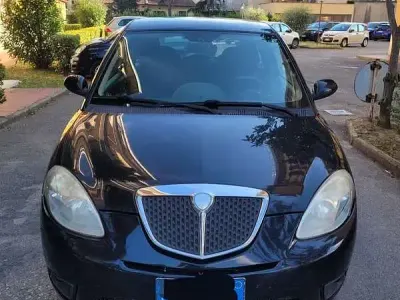 Usata Lancia Ypsilon 60 CV (44 kW) 2007 Utilitaria