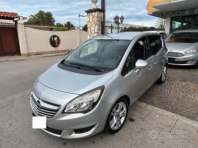 Grigio Usata 2015 Opel Meriva Design Edition Monovolume | 5500 € (Ottimo prezzo)