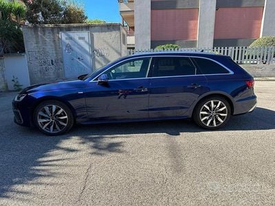 Usata Audi A4 S-Line 163 CV (119 kW) 2022 Blu Station wagon