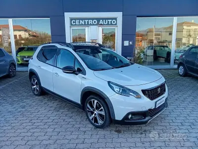 Usata Peugeot 2008 GT-line 110 CV (80 kW) 2019 Bianco SUV