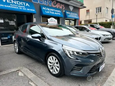 Usata Renault Clio V Techno 91 CV (66 kW) 2022 Blu Berlina