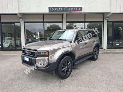 Usata Toyota Land Cruiser Lounge 205 CV (150 kW) 2024 Avantgarde bronze (4v8) SUV