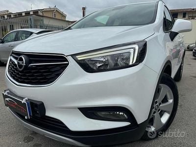 Usata Opel Mokka Cosmo 136 CV (100 kW) 2016 Bianco SUV