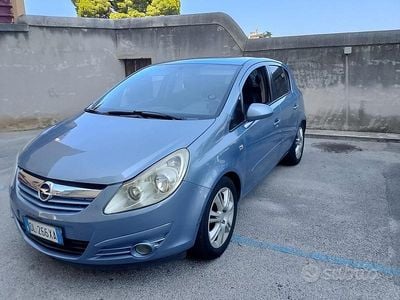 Usata Opel Corsa 90 CV (66 kW) 2007 Grigio Utilitaria