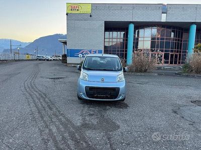 Usata Fiat Qubo Trekking 75 CV (55 kW) 2009 Blu Monovolume