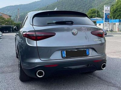 Usata Alfa Romeo Stelvio Executive 190 CV (139 kW) 2020 Grigio SUV