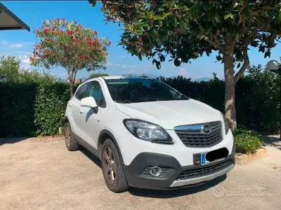 Usata Opel Mokka 131 CV (96 kW) 2015 Bianco SUV