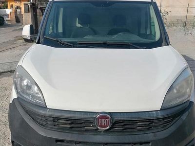 Bianco Usata 2016 Fiat Doblò Monovolume | 4800 € (Buon prezzo)