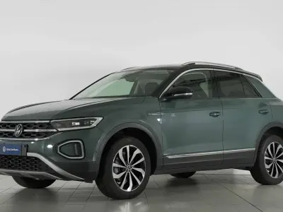Używany VW T-Roc 110 KM (80 kW) 2023 SUV
