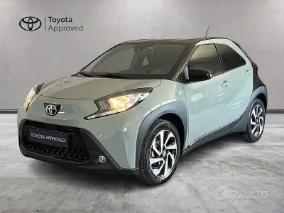 Nuova Toyota Aygo X Trend 72 CV (52 kW) 2025 Verde SUV