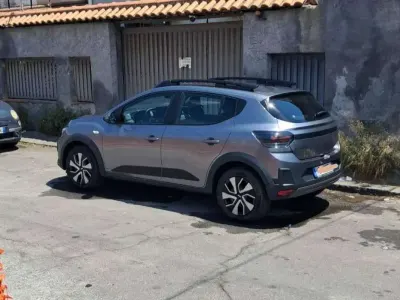 Nuova Dacia Sandero Expression 122 CV (89 kW) 2026 Berlina