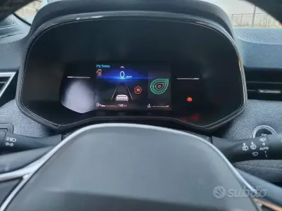 Usata Renault Clio V 100 CV (73 kW) 2024 Nero Berlina